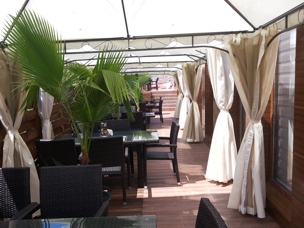 بلاغويفغراد Diva Hotel المظهر الخارجي الصورة